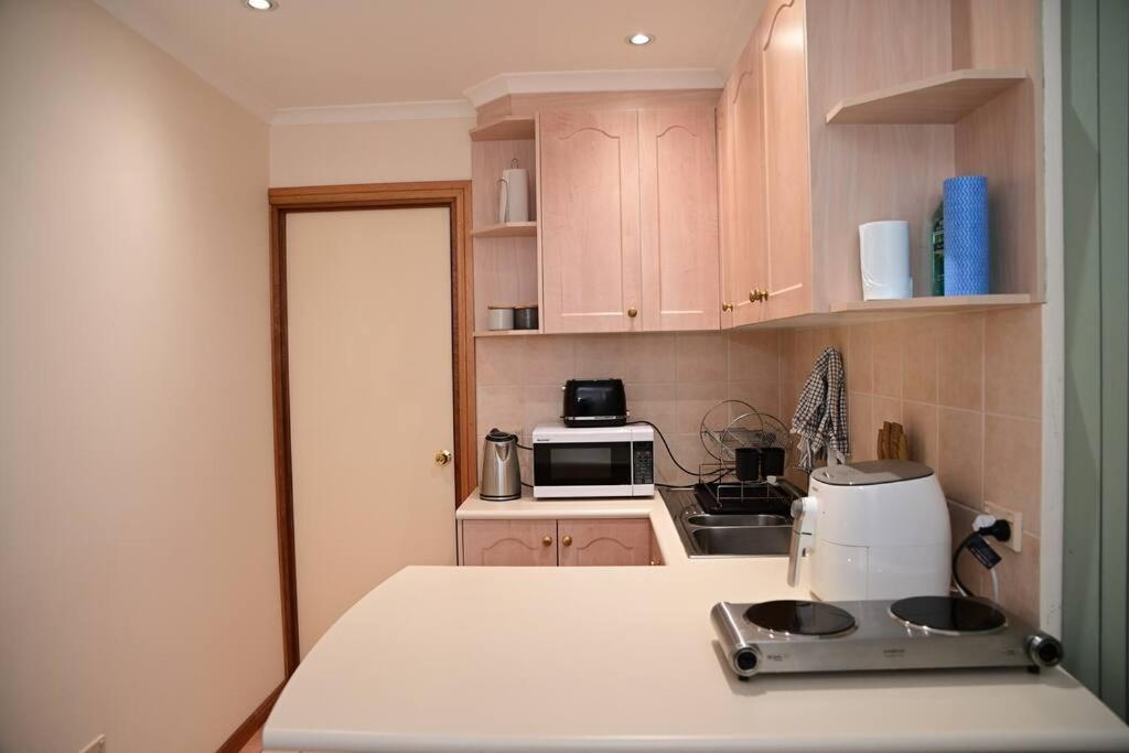 אליס ספרינגס Spacious Studio In Alicesprings Queenbed+Ksairbed מראה חיצוני תמונה