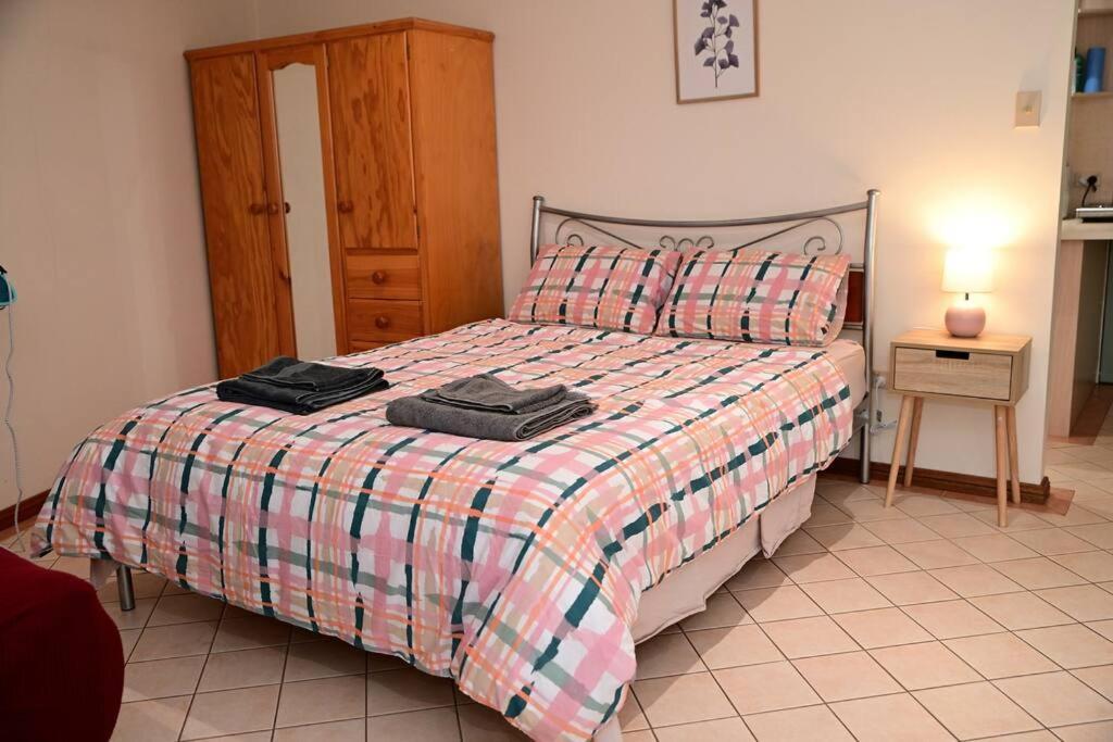 אליס ספרינגס Spacious Studio In Alicesprings Queenbed+Ksairbed מראה חיצוני תמונה